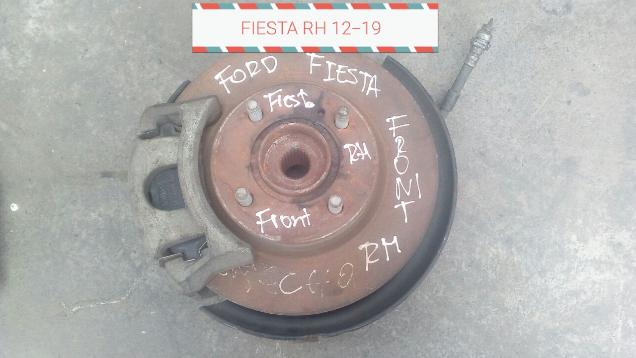 BOCAMAZA DELANTERA FORD FIESTA 2012 AL 2019